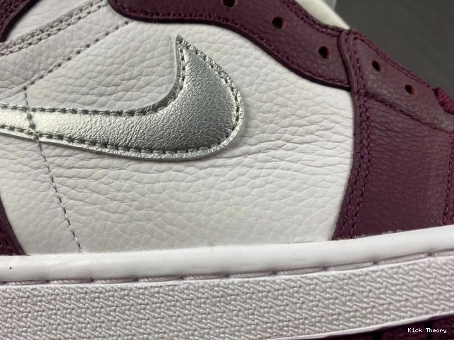 Kick Theory 555088-611 OG Air 1 High Bordeaux Jordan 0814